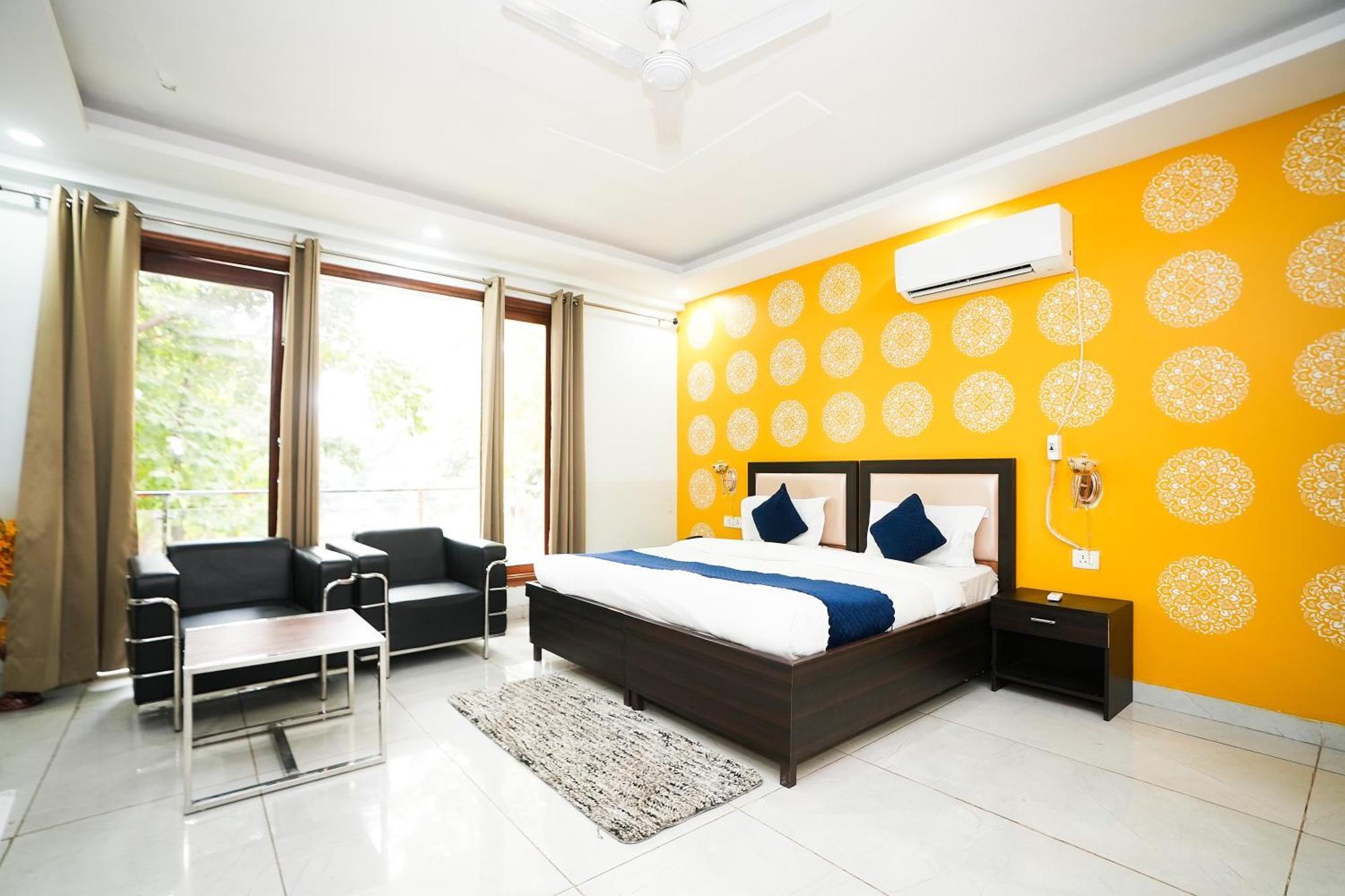 Tanvi Premium Residency Near Artemis Hospital, Gurugram Hotell Gurgaon Exteriör bild