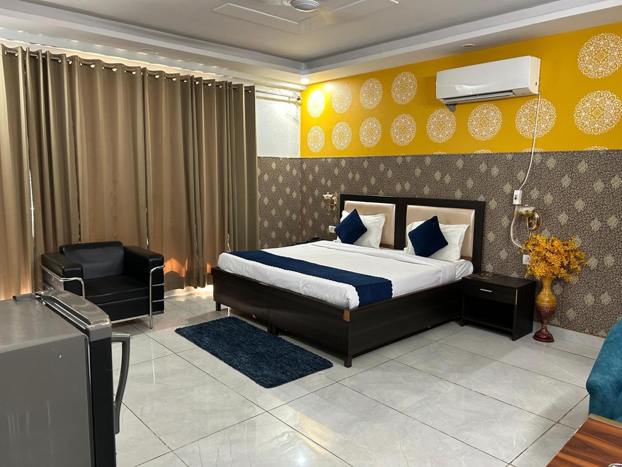 Tanvi Premium Residency-Close To Artemis, Medanta & Fortis Gurgaon Exteriör bild