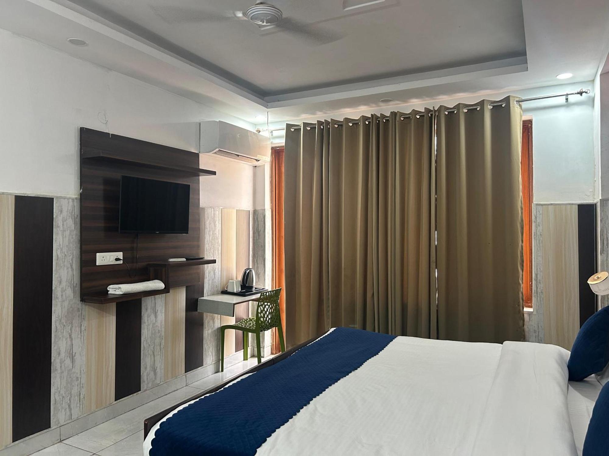 Tanvi Premium Residency-Close To Artemis, Medanta & Fortis Gurgaon Exteriör bild